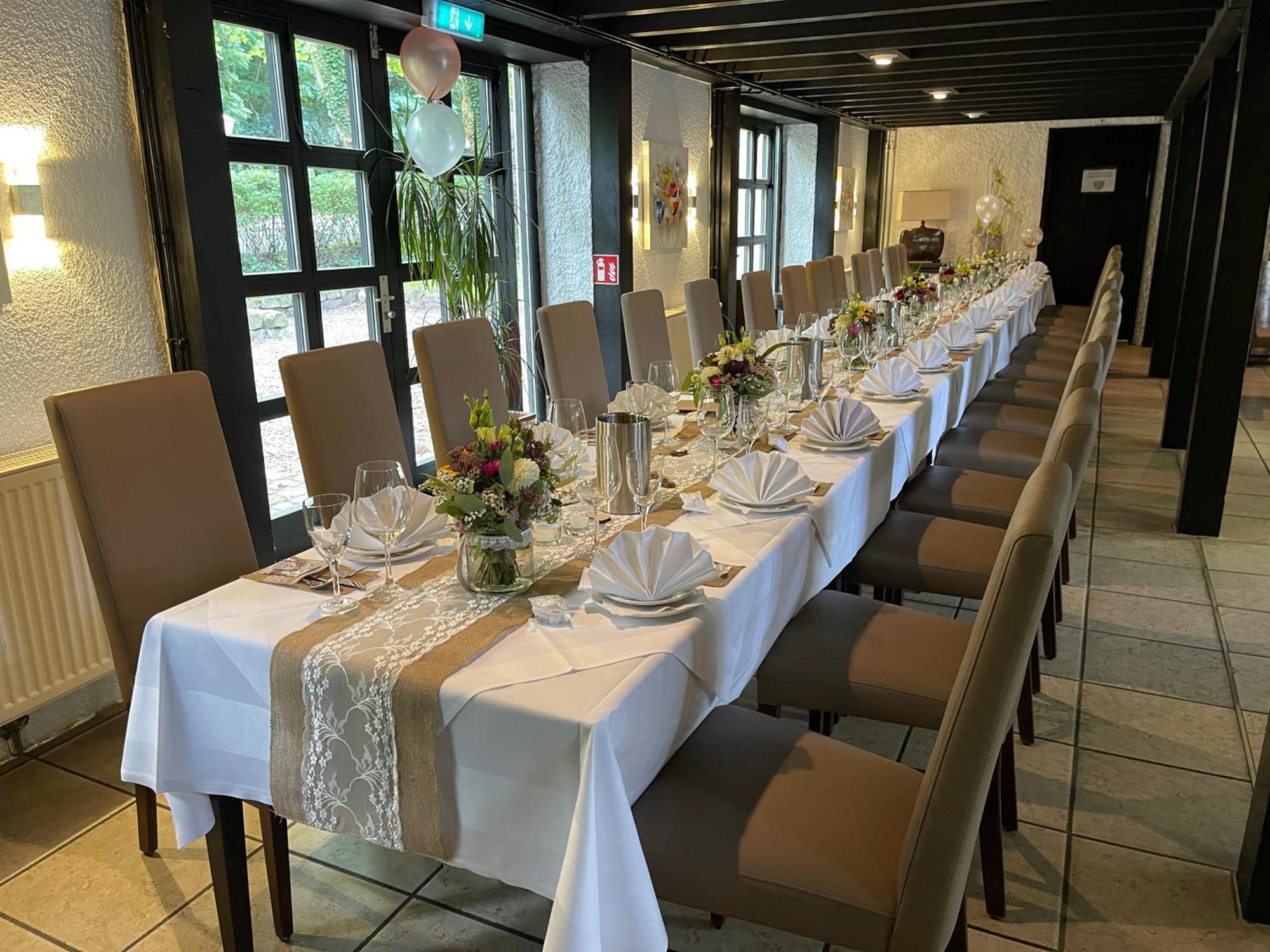 Hotel Restaurant Steinkrug Wennigsen Eksteriør bilde