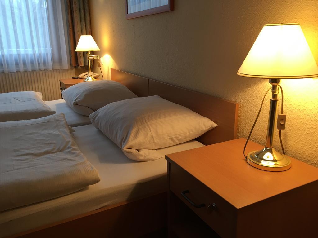 Hotel Restaurant Steinkrug Wennigsen Eksteriør bilde